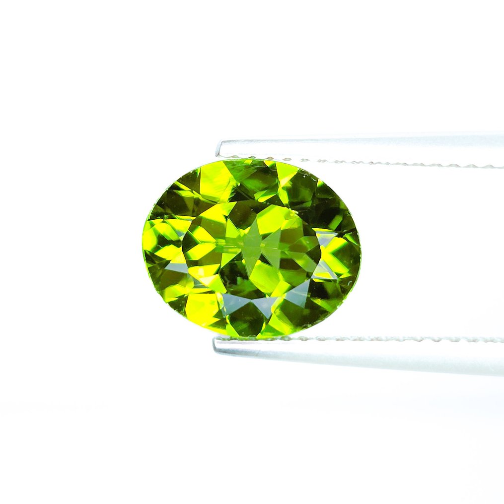 Bez ceny minimalnej
Perydot - 3.42 ct - International Gemological Institute (IGI) #3.2