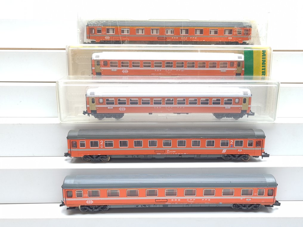 Roco, Minitrix N - 2261D/2262A/3070/3106 - Επιβατικό τρένο μοντελισμού (5) - 5x Eurofima βαγόνια - SBB, SBB-CFF #1.0
