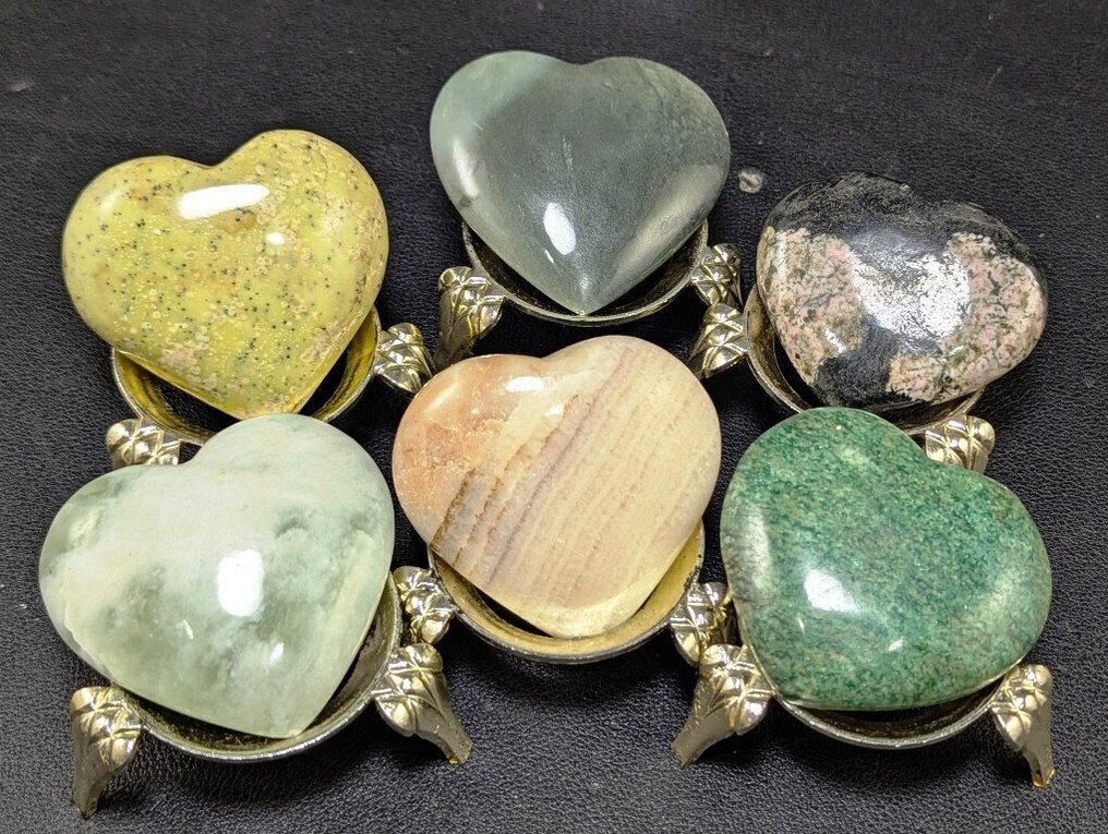 Smithsonite, Lapis Lazuli, Nephrite, Rhodonite, Amazonite, Calcite, Afghanite, Serpentine & Onyx Hjerte - Høyde: 59 mm - Bredde: 58 mm- 1743 g - (18) #1.0