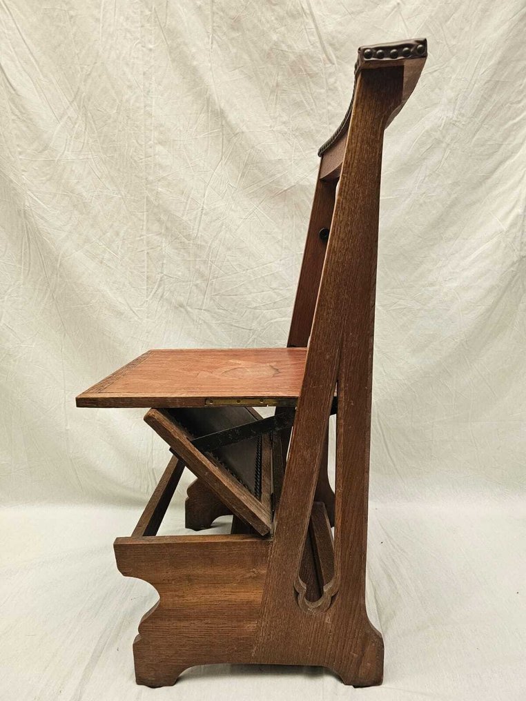 椅子 - 古董哥特式祈祷台，原汁原味的设计 - 木 #2.1