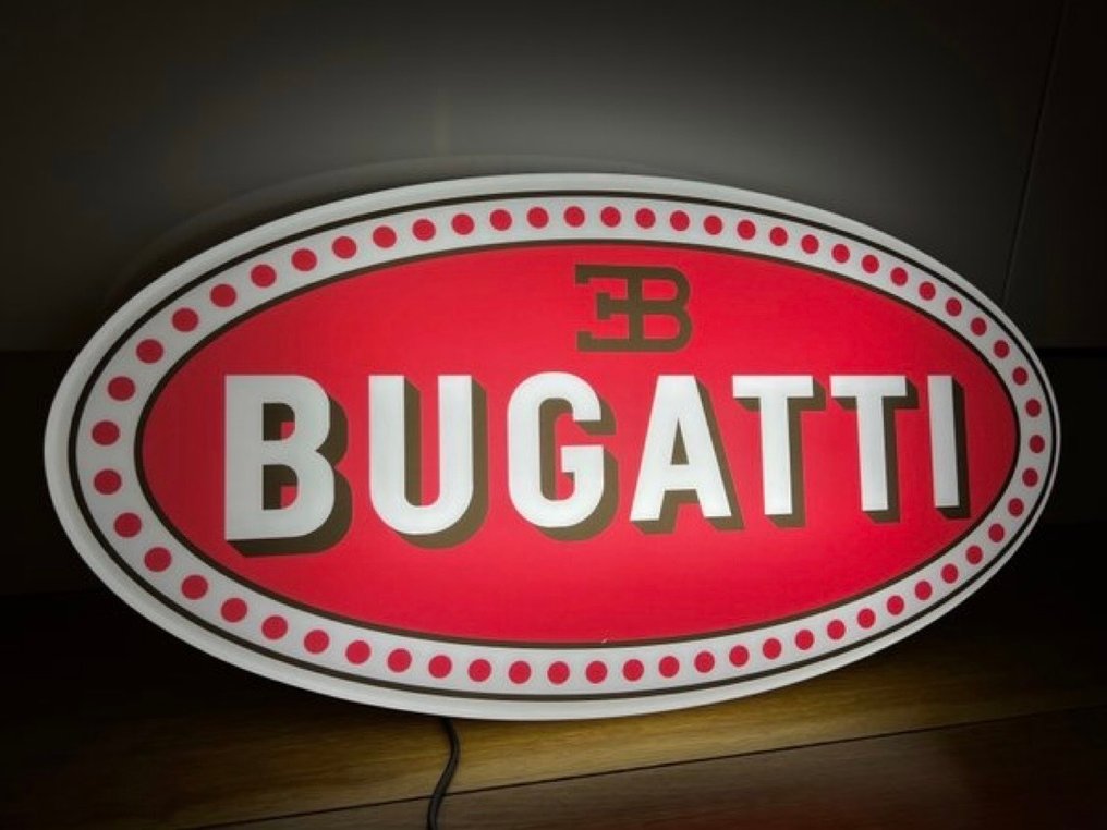 Sign - Bugatti - Large Bugatti Illuminated Sign Lightbox #1.0
