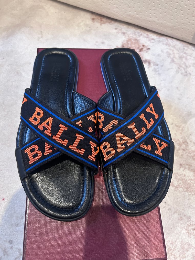 Bally - Chinelos - Tamanho: EU 42 #1.0