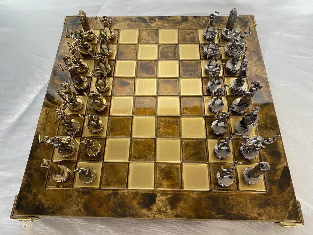 Schachspiel - Vintage griechische Figuren und Tafel, handgefertigt aus Bronze und Legierung. #2.1