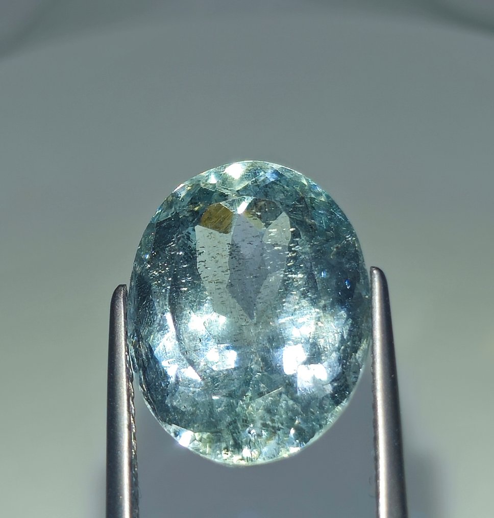 Senza prezzo di riserva - 1 pcs  Verde, Blu Berillo  - 10.03 ct - International Gemological Institute (IGI) #3.2