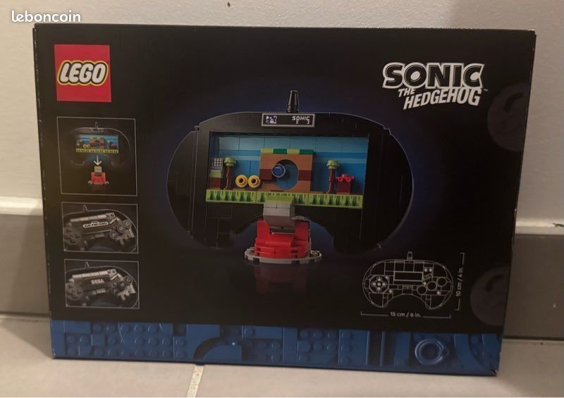 LEGO Set - 40769 - Sonic the Hedgehog - Sega Genesis Controller #1.0