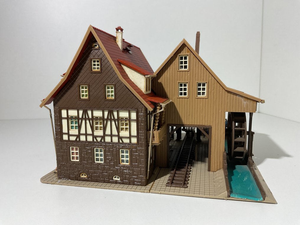 Vollmer, Faller, Wiking H0 - 模型火車風景 (8) - Vakwerkdorp配有木材厂、消防站和各种商店计划。 #4.3