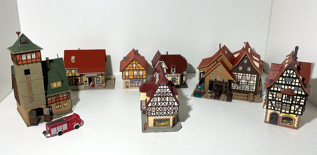 Vollmer, Faller, Wiking H0 - 模型火車風景 (8) - Vakwerkdorp配有木材厂、消防站和各种商店计划。 #1.0
