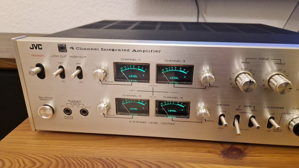 JVC - 4 vn 880 Faststoff integrert forsterker #4.3