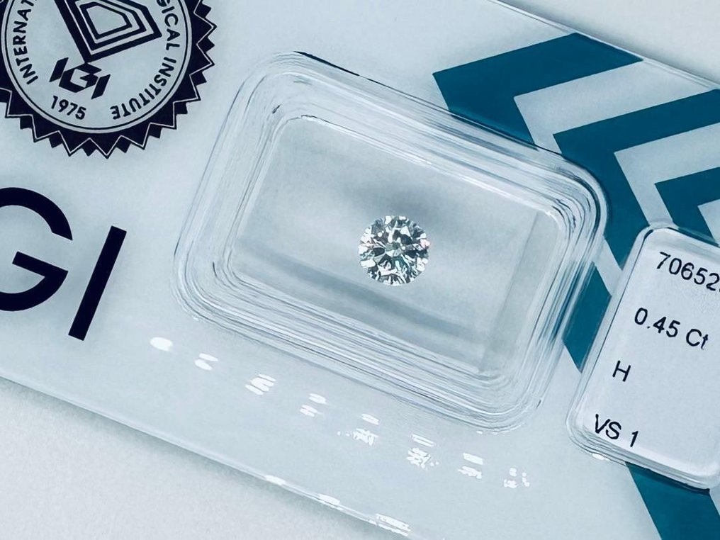 Ingen mindstepris - 1 pcs Diamant  (Natur)  - 0.45 ct - Rund - H - VS1 - International Gemological Institute (IGI) #1.0