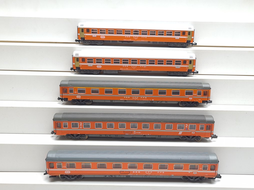 Roco, Minitrix N - 2261D/2262A/3070/3106 - Επιβατικό τρένο μοντελισμού (5) - 5x Eurofima βαγόνια - SBB, SBB-CFF #1.0