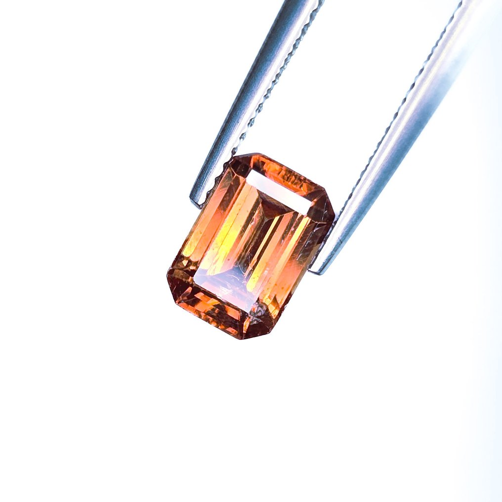 Ingen reservasjonspris Zirkon  - 3.28 ct - Det internasjonale gemologiske institutt (IGI) #1.0