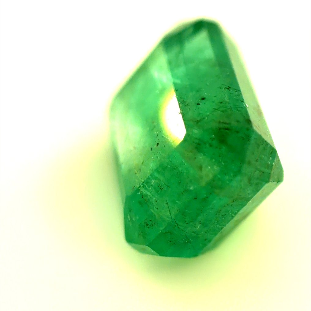 没有保留价 - 1 pcs  绿色 祖母绿  - 4.87 ct - 国际宝石研究院（IGI） - 天然的翡翠 #3.2