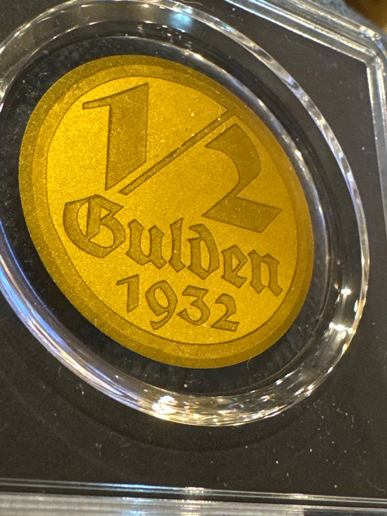 Monde. 1/2 Gulden 1932 Wappen. , 1/200 Oz (.999) mit CoA (Sans prix de réserve) #1.0