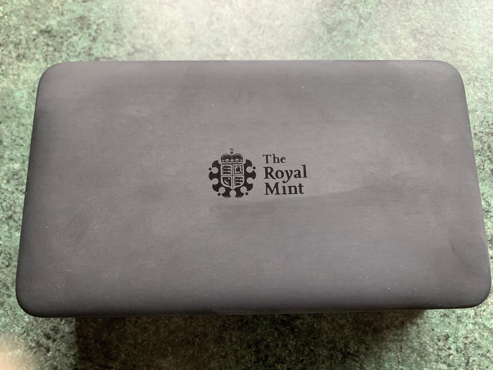 Storbritannien. 2 Pounds James Bond 007 commemorative coin set, 3 x (Ingen mindstepris) #2.1