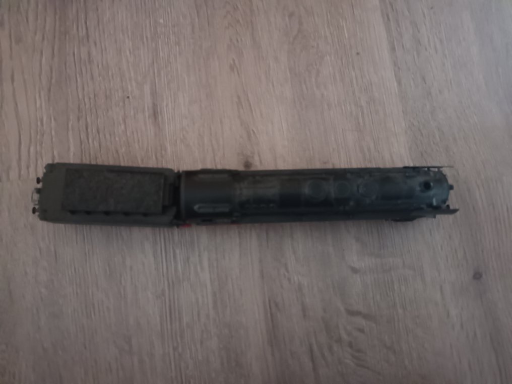 Trix H0 - 22022 - Dampflokomotive mit Tender (1) - BR01 147 - DB #1.0