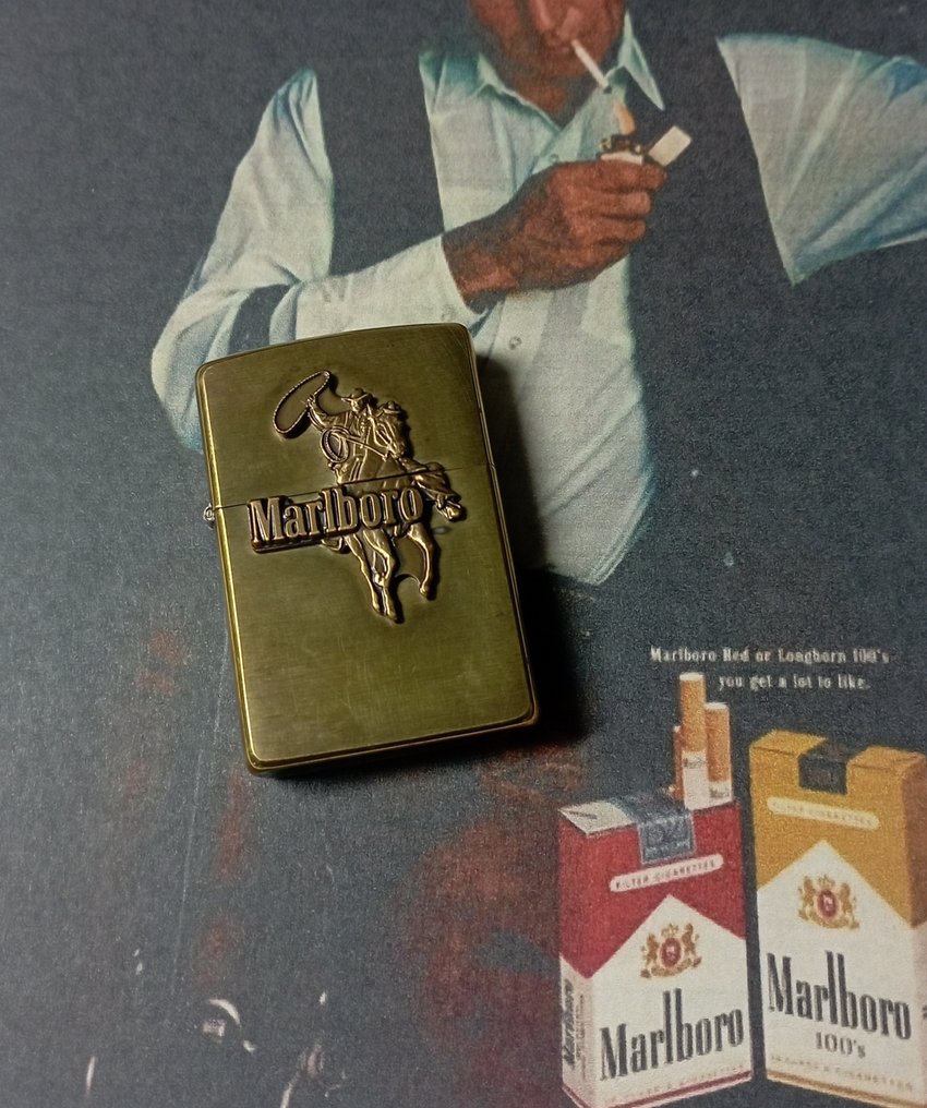Zippo - 1994 (Marlboro Lasso) - Ingen reservasjonspris - Lighter - Messing #1.0