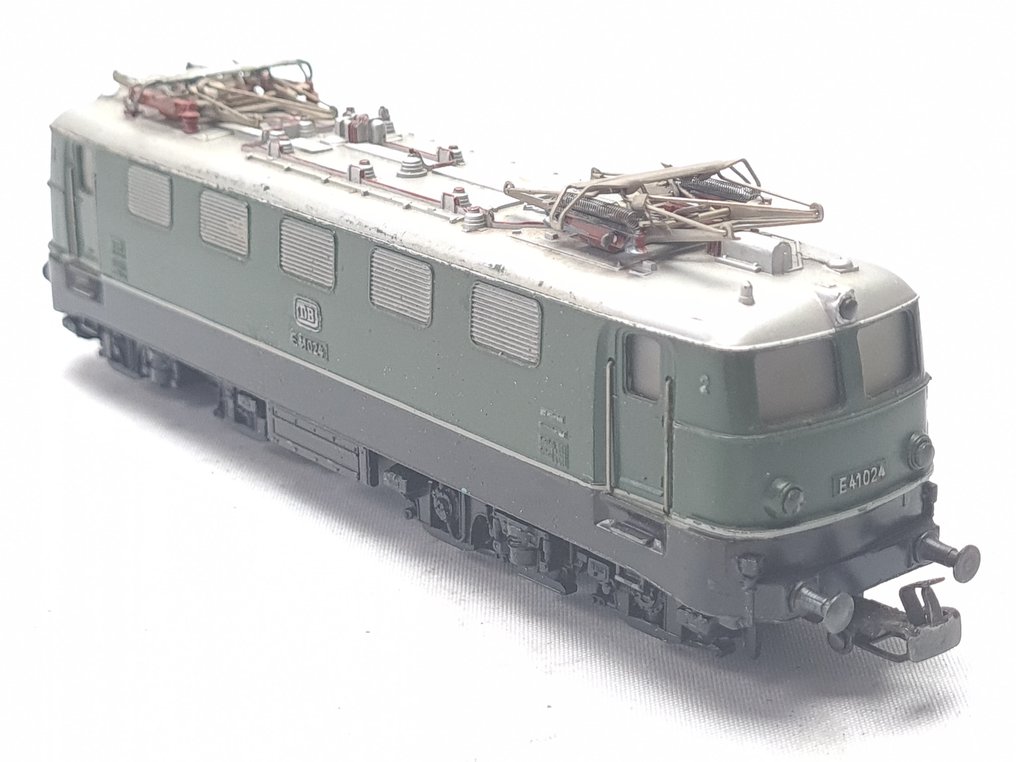 Märklin H0 - 3037 - Electric locomotive (1) - E41 024 green - DB #4.3