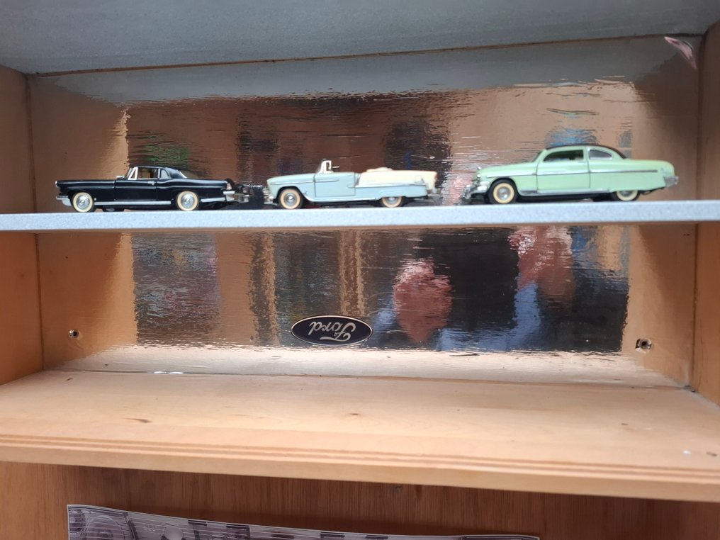 Franklin Mint - Modellbil  (3) - Studebaker Champion; Chevrolet Bel Air; Onbekende zwarte coup e9 #1.0