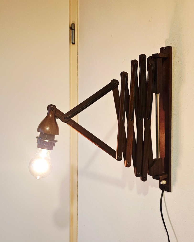 Sakselampe - Teaktræ - Schaarlamp til +/- 130 C #4.3