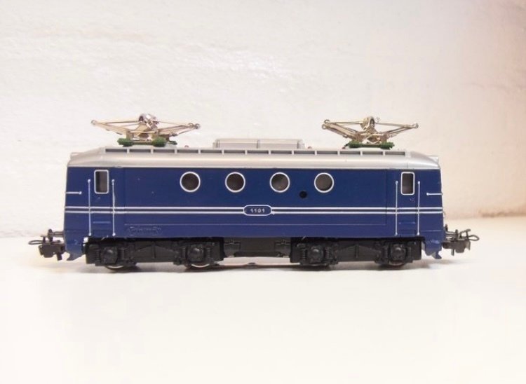 Märklin H0 - 3013 - Electric locomotive (1) - Series 1100 - NS #2.1