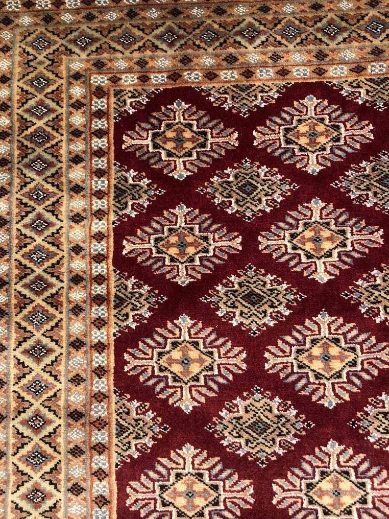 Szőnyeg - 180 cm - 126 cm - Signature Design #3.2