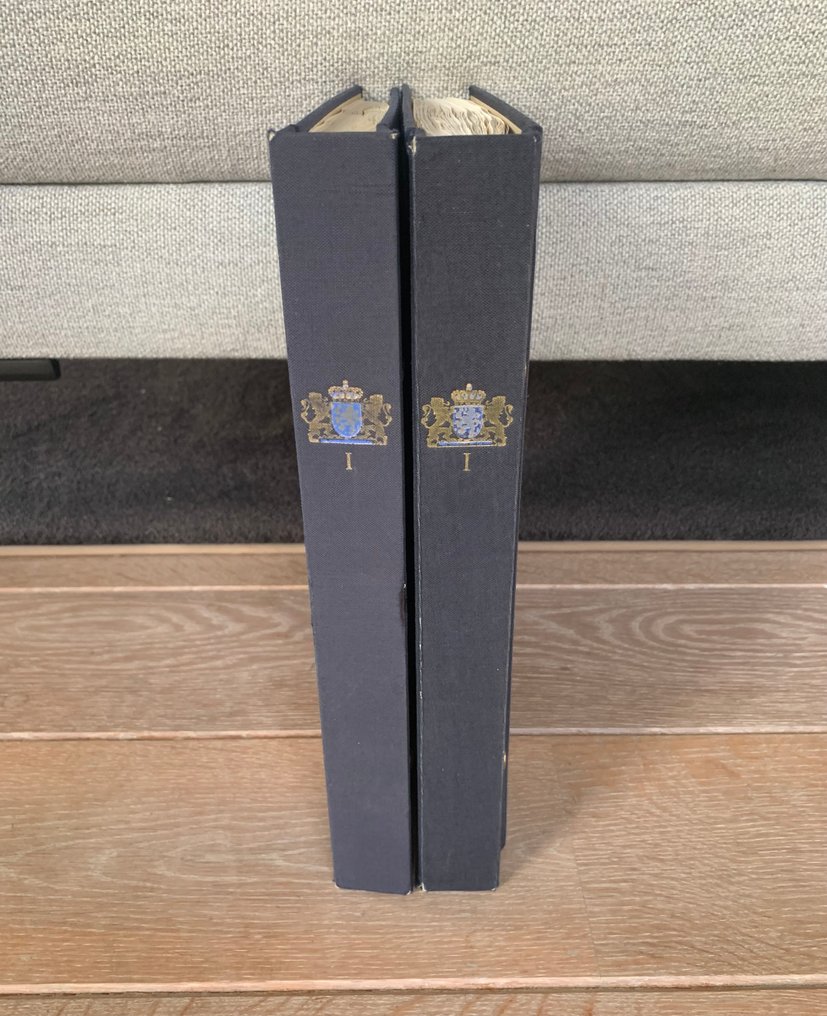 Holanda 1936/1979 - Duas coleções em dois álbuns Davo. #1.0