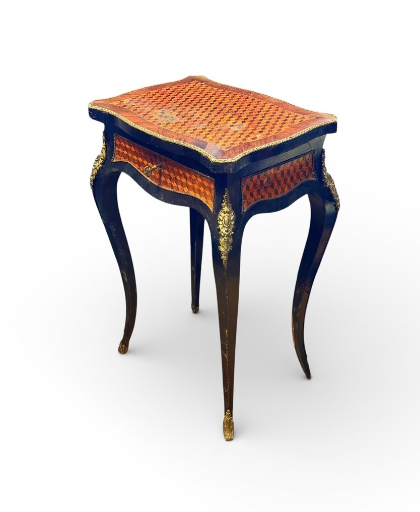 Lampebord - Træ #1.0