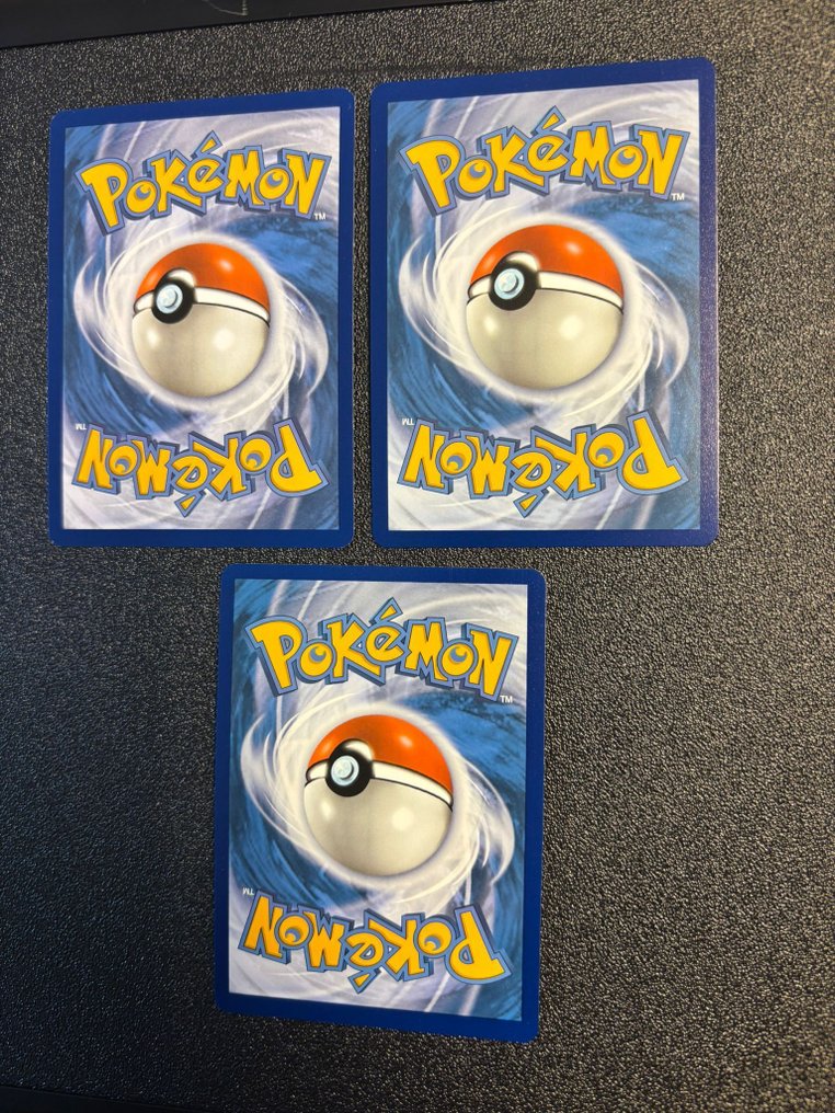 Pokémon - 3 Card - Mew, Mewtwo Mewtwo & Mew card lot #3.2