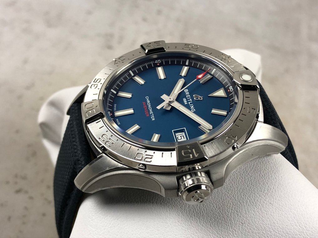 Breitling - Avenger Automatic 42 - A17328101C1X1 - Férfi - 2020+  #2.1