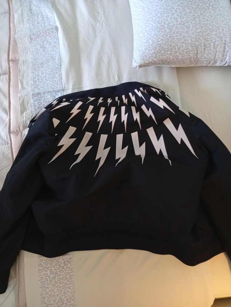 Neil Barrett - Chaqueta #1.0