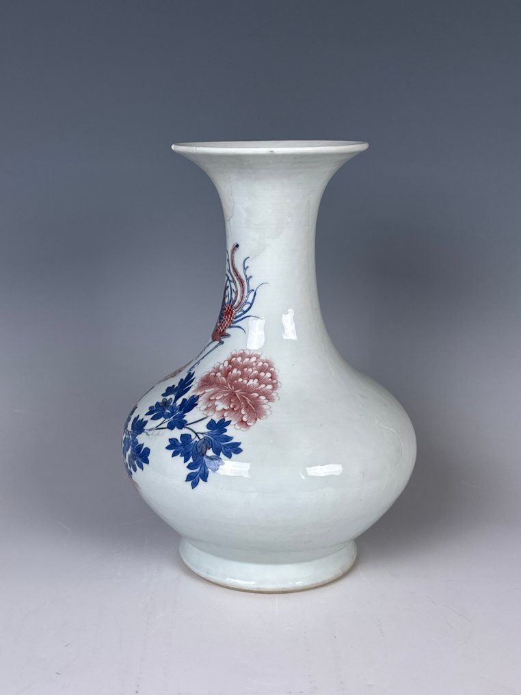 青花釉裡紅牡丹天球瓶(Lot.00404) - Porcelain, Ceramic - China - 20th century #1.0