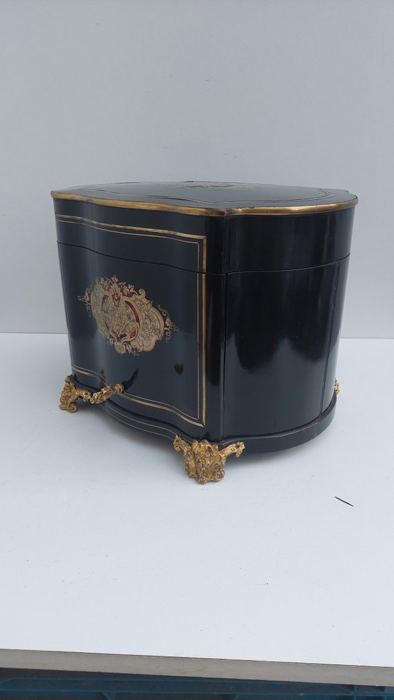 Cave à Liqueur époque - in de stijl van Tahan Paris - "Boulle" marqueterie - 酒櫃 - Bombé - 烏木, 铜鎏金, 水晶 #4.3