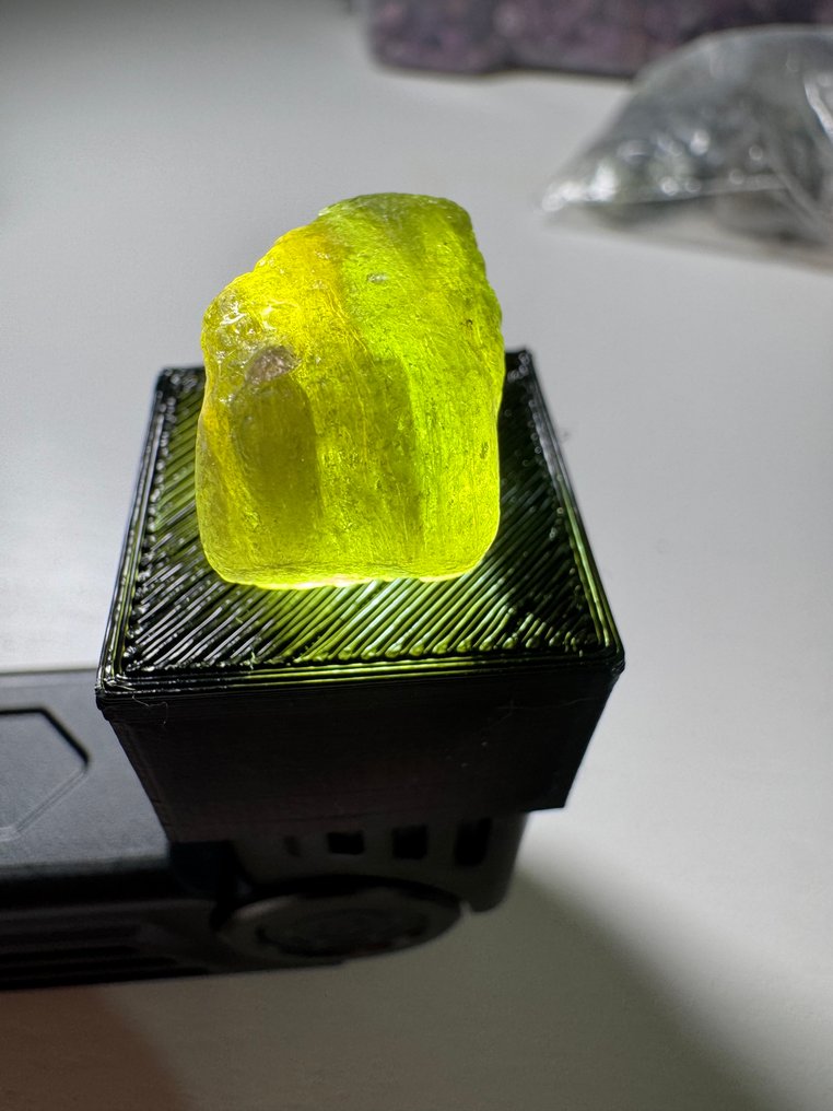 蓝宝石 粗糙 - 高度: 23 mm - 宽度: 14 mm- 11 g - (1) #1.0