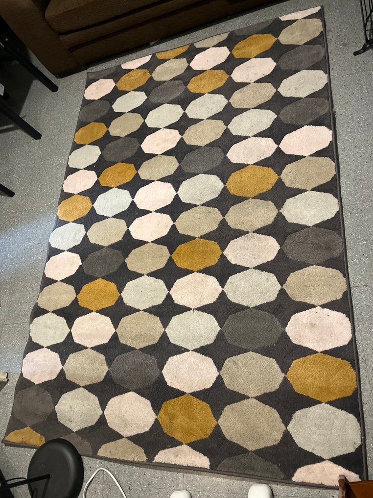 Rug - 195 cm - 133 cm - Rug with an octagon design #1.0