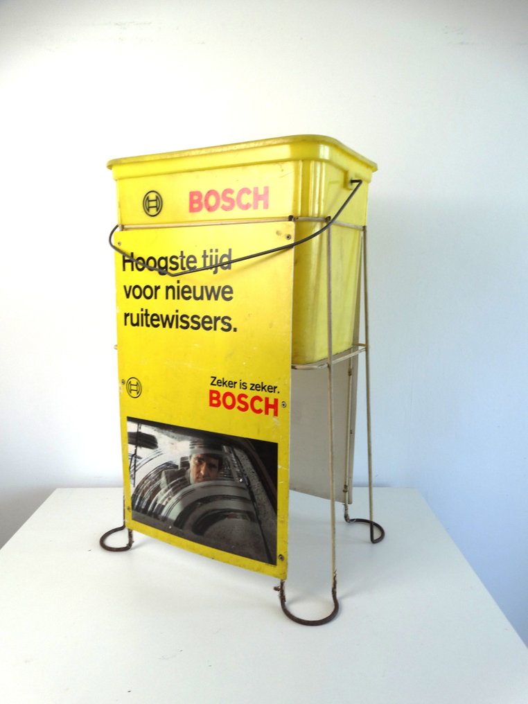 Reclamedisplay - Bosch - Emmer voor spons en ramenwisser in standaard. - 1975 #4.3