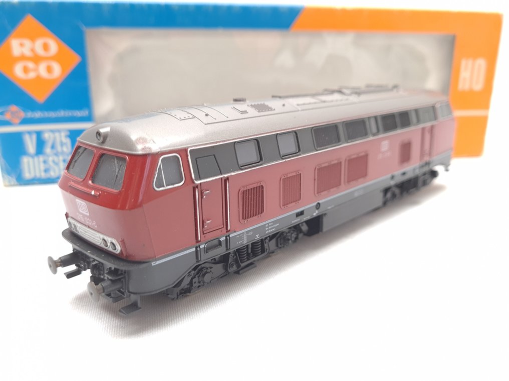 Roco H0 - 4151 - 柴油火車 (1) - BR 215 031-6 数字化 - DB #2.1