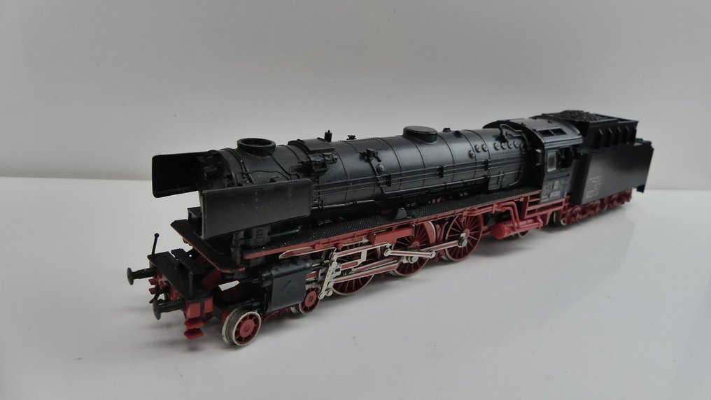 Fleischmann H0轨 - 1362 - 带煤水车的蒸汽机车 (1) - BR 01 - DB #4.3