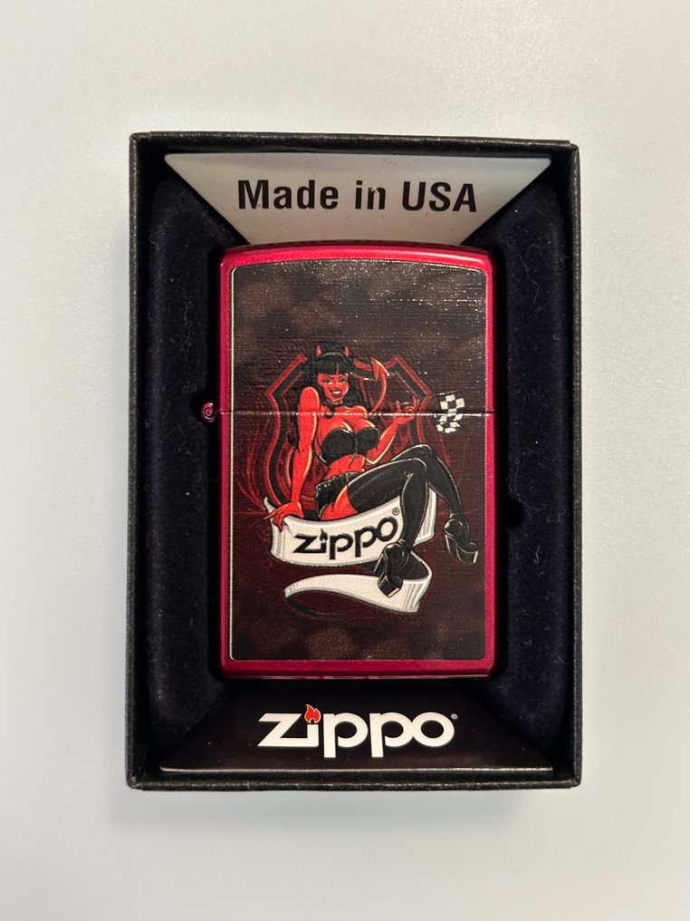 Zippo - Devil Girl - Tändare - Stål #1.0