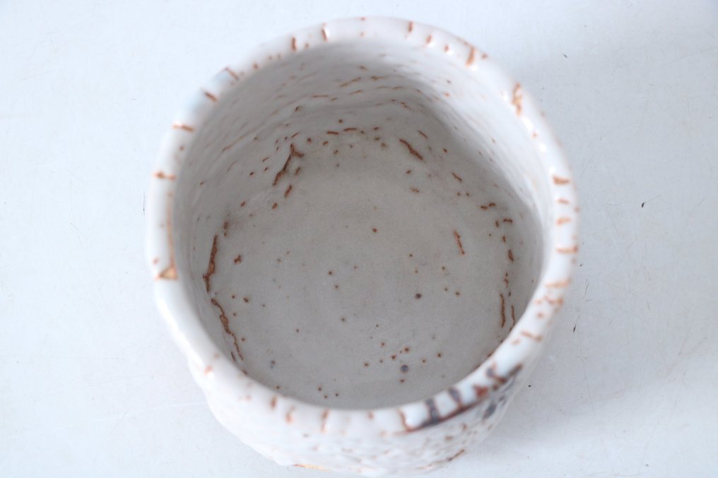 Shino Chawan — Ένα φωτεινό μπολ τσαγιού στην παράδοση της Μομογιάμα - Κεραμικό - 加藤健二 Kato Kenji - Ιαπωνία - 1900–2000 #4.3