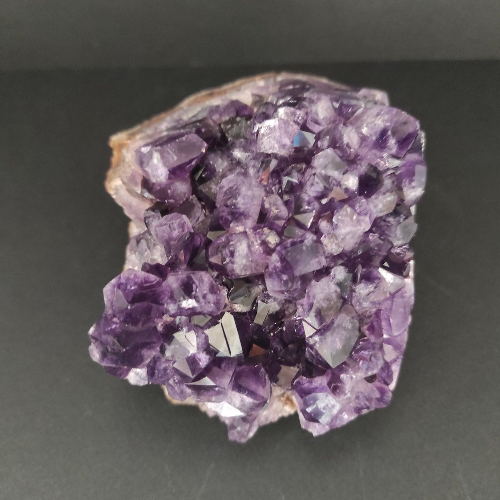 Αμέθυστος Drusa - Ύψος: 9 cm - Πλάτος: 7 cm- 570 g - (1) #3.2