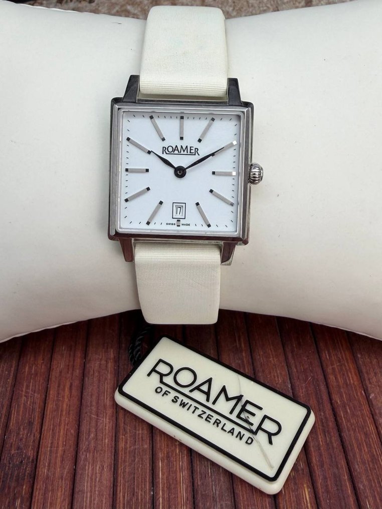 Roamer - Superslender - 没有保留价 - 女士 - 2020-2025年  #1.0