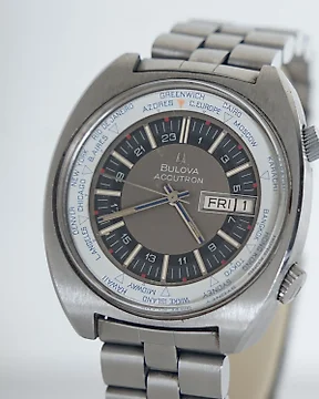 Bulova store accutron prix