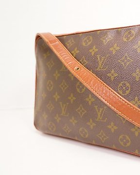 Louis Vuitton - Authenticated Fold Handbag - Cloth Brown Plain for Women, Very Good Condition