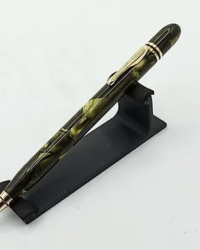 Montblanc .750 18 kt gold Mechanical pencil. Buy unique objects. Now at auction for sale Catawiki