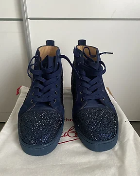 Scarpe blu Christian Louboutin. Acquista oggetti unici. Ora in vendita all asta Catawiki