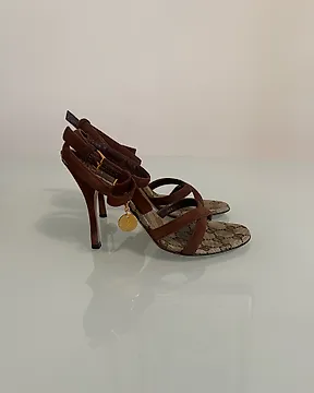 Acquista scarpe Gucci marroni Catawiki