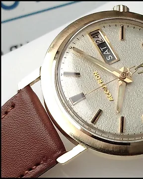 Bulova accutron prezzi 2025