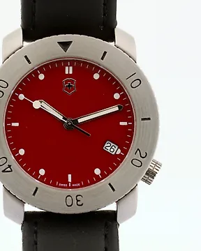 Men Victorinox Watches for Sale in Online Auctions
