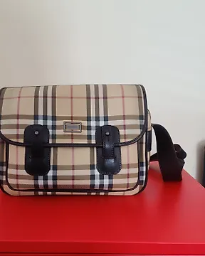Vendita borse outlet burberry online