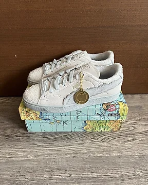 Puma Limited Edition Shoes. Buy unique objects. Now at auction for sale Catawiki
